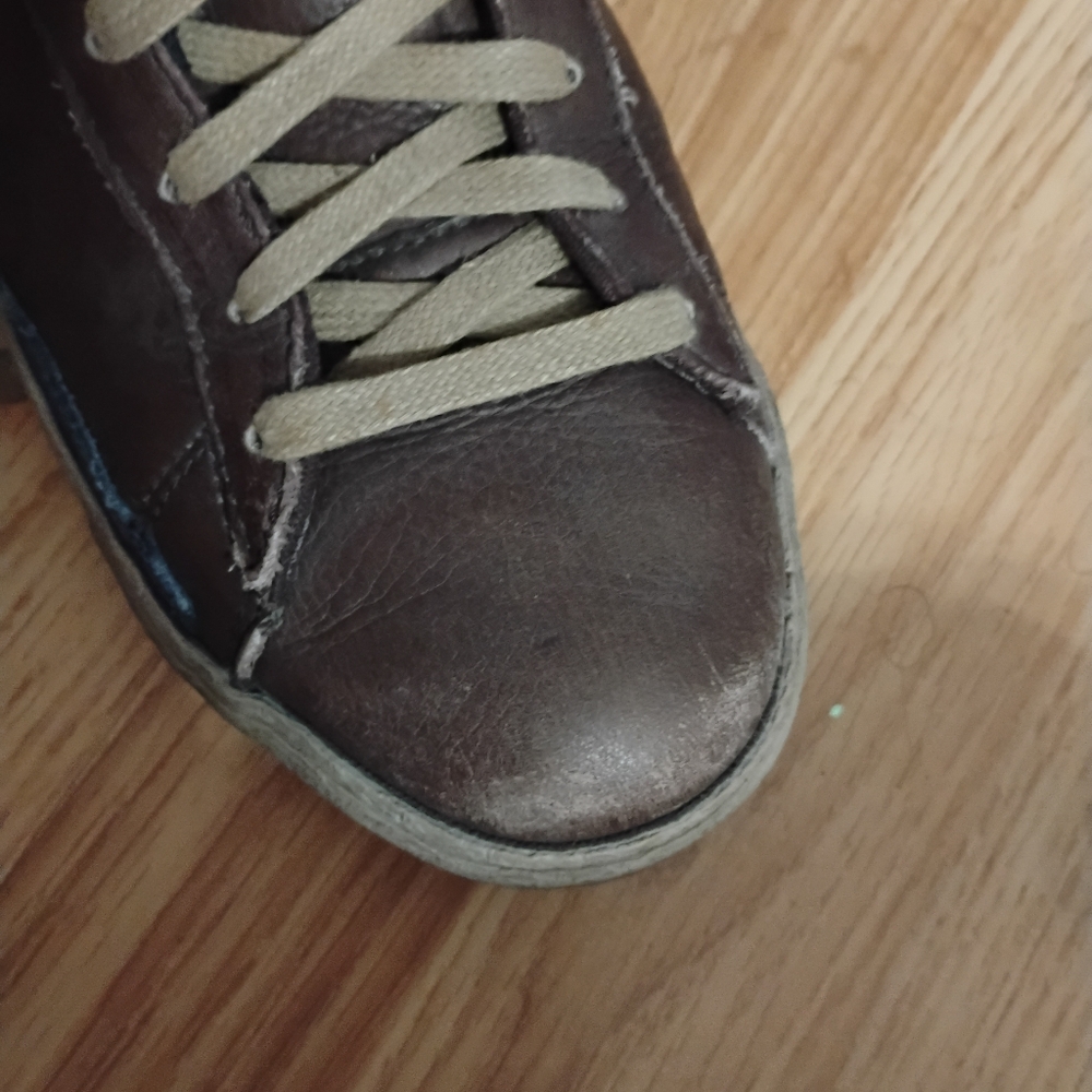 Nike Sneakers - Picture 9 of 9